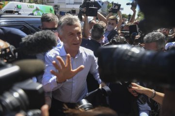 Procesaron a Mauricio Macri por presunto espionaje a los familiares del ARA San Juan