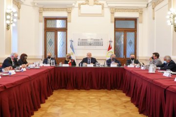 Perotti se reúne con diputados por la agenda de seguridad