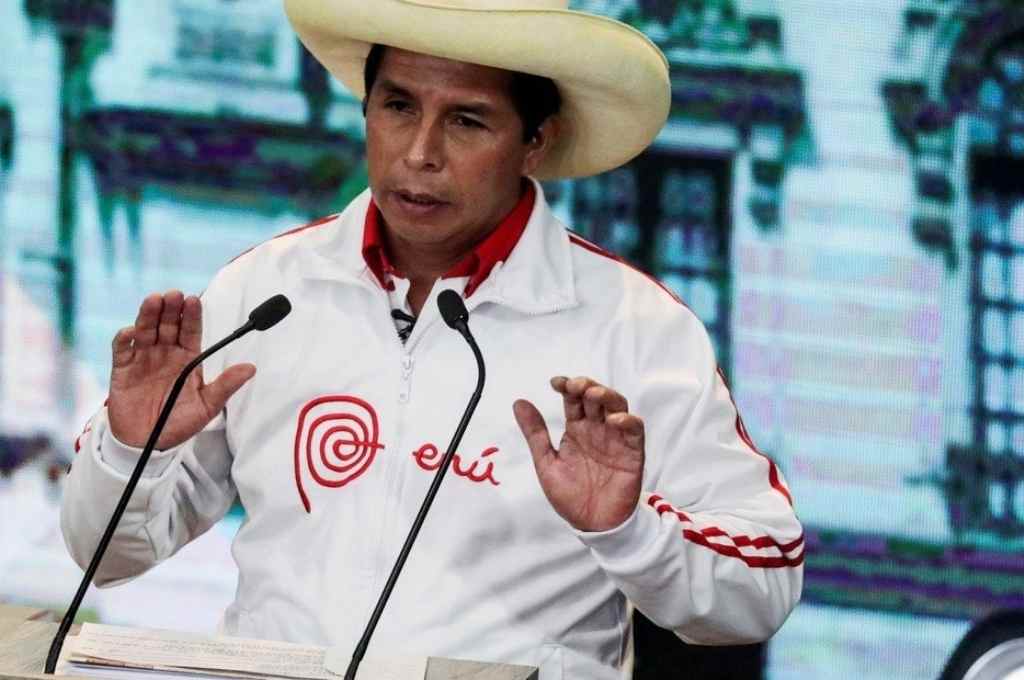 Pedro Castillo, presidente peruano en problemas. Una alianza de fuerzas opositoras quiere destituirlo.   Crédito: Gentileza