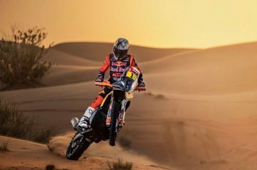 Kevin Benavides se prepara para defender el título en el Rally Dakar