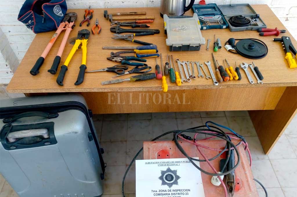 El robo se consumó el 9 de diciembre del año pasado en una carpintería de J.J. Paso al 4200 de Santo Tomé. Crédito: Prensa URI