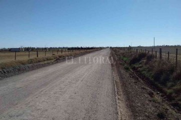 Gestionan el ripiado de 20 kilómetros de caminos rurales en Felicia