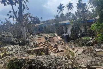 Crisis de agua en Tonga, después de ser golpeada por un tsunami