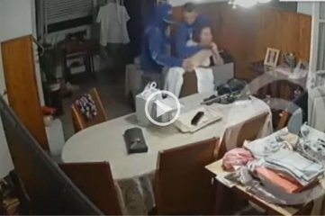 Video: salvaje asalto a una mujer de 95 años en pleno centro de Venado Tuerto  -  - 