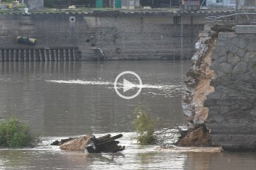 Video: así se desmoronó un sector de un muelle en el puerto de Santa Fe -  - 