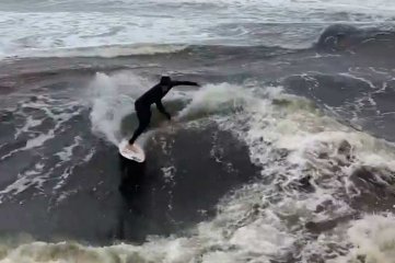 Video: una sorprendente ola estática fue surfeada en Uruguay