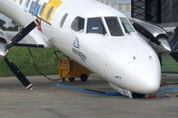 Un avión cayó sobre un mecánico en el aeropuerto de Morón
