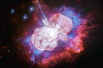 Video: la explosión de la estrella Eta Carinae cobra vida en una animación tridimensional