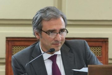 Oscar Martínez: " Es urgente que tengamos números claros y precisos de la deserción escolar en nuestra provincia"