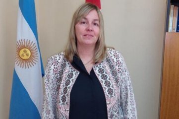 Primera presidenta comunal de Carlos Pellegrini: "Me cuestionaban si iba a poder gobernar teniendo que criar hijos"