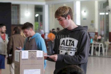 El gobierno de Santa Fe vuelve a enviar el proyecto de ley sobre Voto Joven