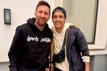 Dos argentinos fueron a la casa de Messi en París y el jugador los hizo pasar