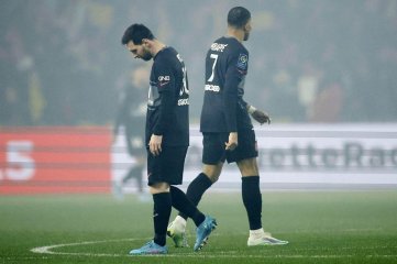 Paris Saint-Germain: afirman que el emir de Qatar pondrá a la venta el club y el futuro de Messi es incierto