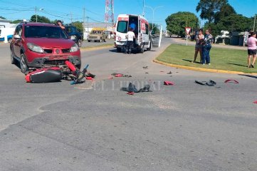 Dos motociclistas accidentados en Coronda