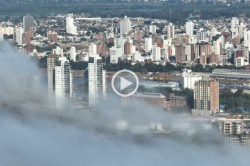 Imgenes impactantes: as se vio la niebla en la ciudad de Santa Fe