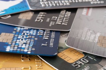 Cuánto cuesta financiar los saldos de la tarjetas de crédito