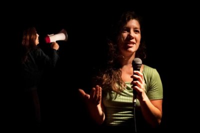 La obra Megáfona vuelve al teatro con sus historias sobre el pañuelo verde