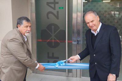 Se inauguró una sucursal del Banco Santa Fe en Villa Cañás