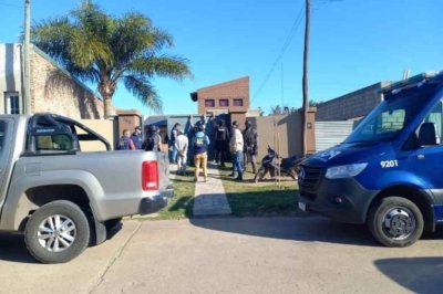 Casilda: detuvieron a los agresores de Nazareno - Amplio operativo policial en tres viviendas de Villa Eloisa.