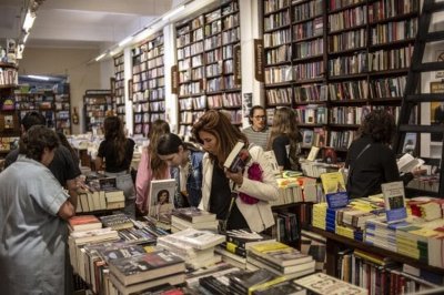 Una nueva Noche de las Libreras en Rosario - Con la 15 edicin de este ya tradicional evento de la cultura, los rosarinos podrn armar su propio itinerario para buscar sus libros favoritos o disfrutar de algunas de las numerosas actividades disponible.